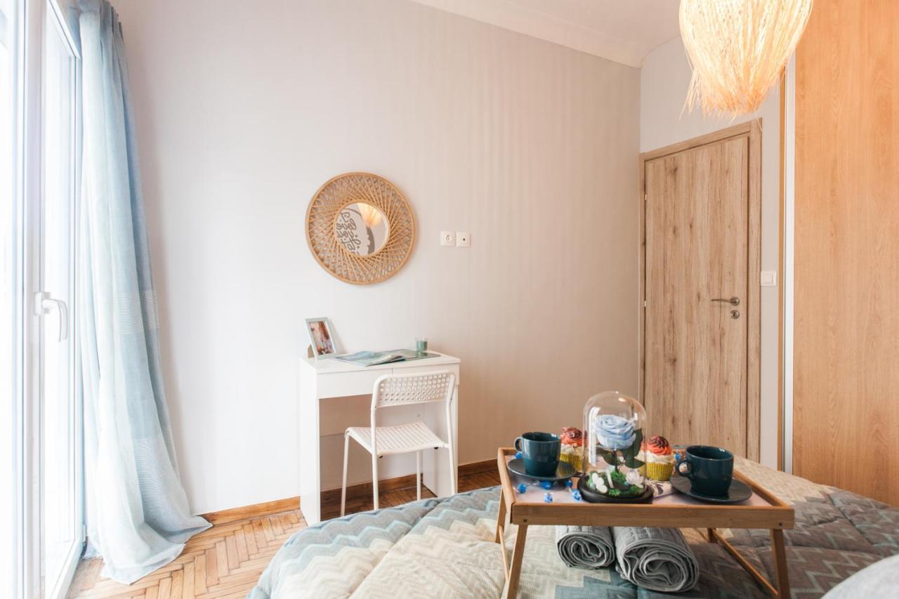 Luxury Seaside Apartment Next To Starbucks Opossite The Beach Park Of Flisvos Athènes Extérieur photo